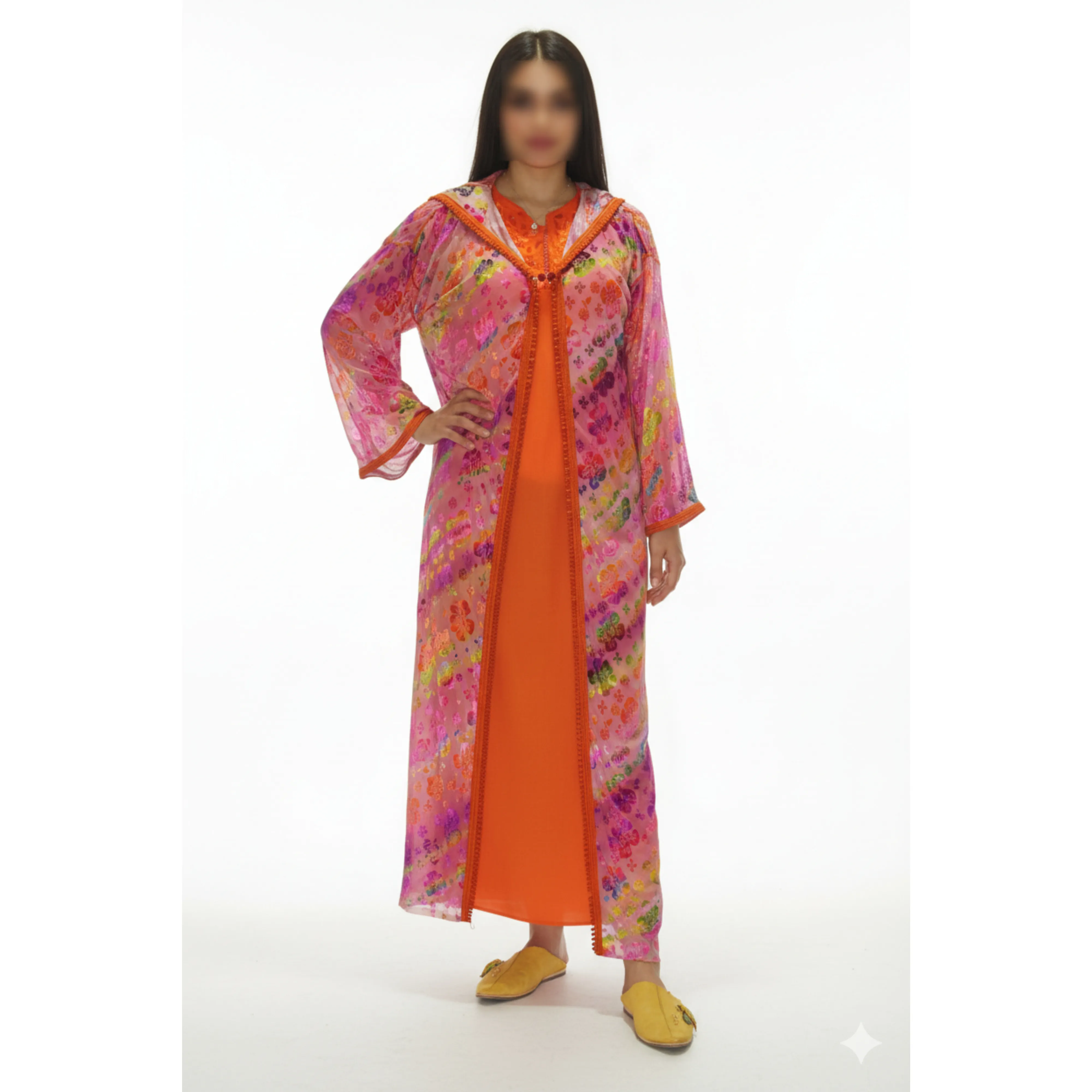 Caftan moderne orange et multicolore en satin léger | Tenue traditionnelle chic pour femme