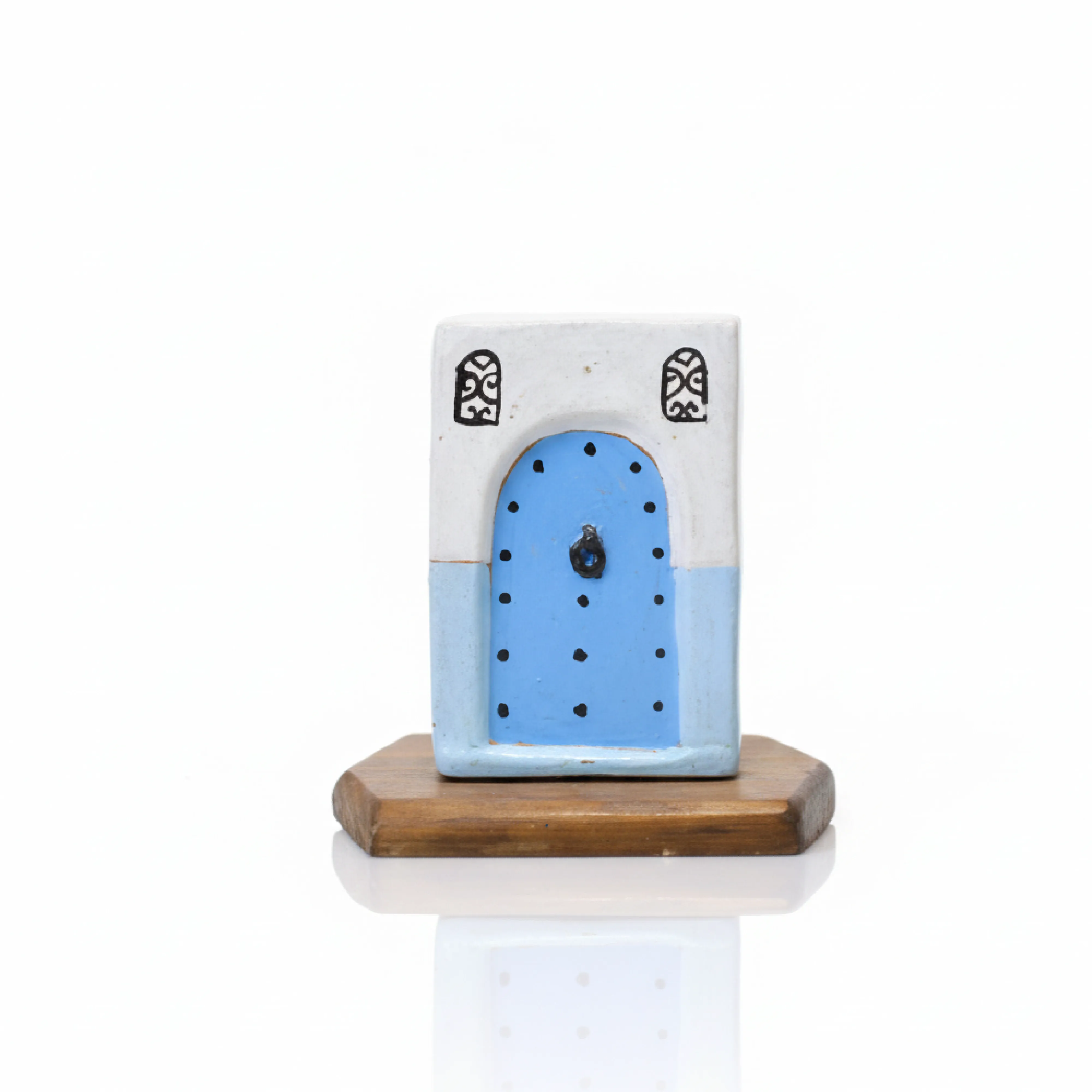 Miniature Porte Bleue en Poterie Artisanale